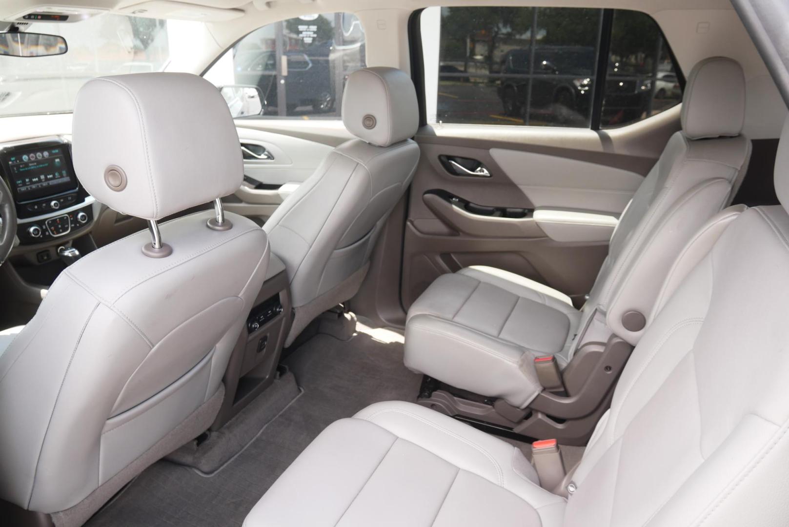 2019 BLACK Chevrolet Traverse LT Leather FWD (1GNERHKW5KJ) with an 3.6L V6 DOHC 24V engine, 9A transmission, located at 8640 E R L Thornton Fwy, Dallas, TX, 75228, (469) 297-4144, 32.794128, -96.693008 - Photo#13
