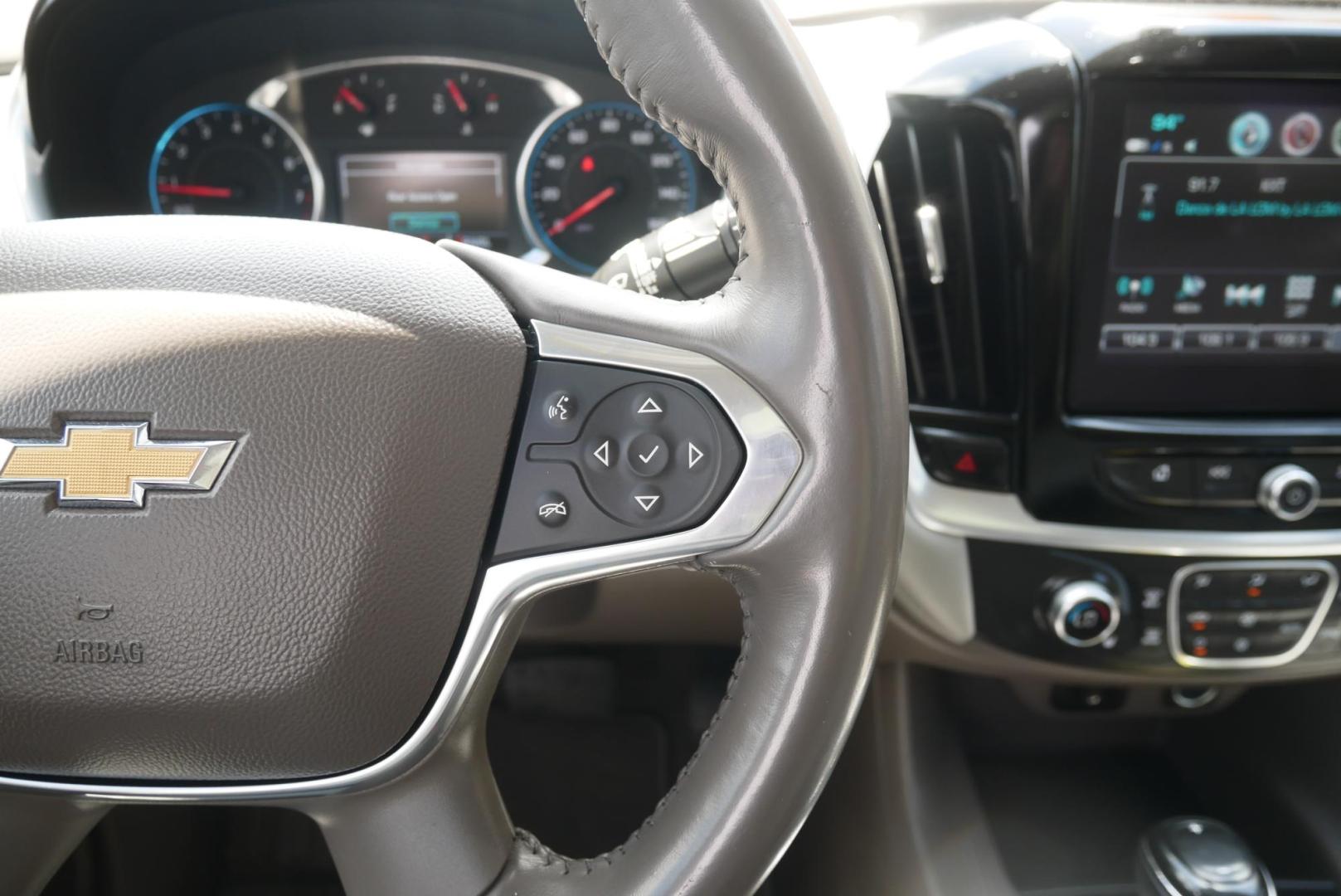 2019 BLACK Chevrolet Traverse LT Leather FWD (1GNERHKW5KJ) with an 3.6L V6 DOHC 24V engine, 9A transmission, located at 8640 E R L Thornton Fwy, Dallas, TX, 75228, (469) 297-4144, 32.794128, -96.693008 - Photo#18